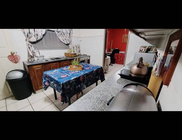 3 BEDROOM HOUSE FOR SALE IN VANDERBIJLPARK CW 4